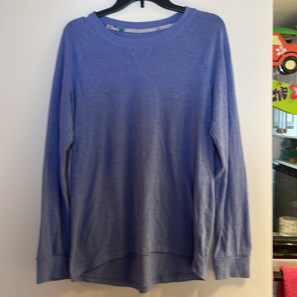 Long sleeve shirt